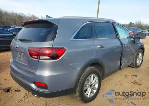 2019 Kia Sorento 2.4L Lx z USA, uszkodzony, nr VIN 5XYPGDA31KG604017
